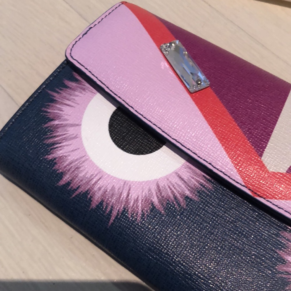 - Fendi Vitello Elite Crystal Eye Monster Wallet NEW - Picture 4 of 7